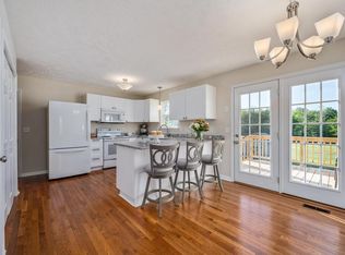 3844 Midland Trl, Bell Buckle, TN 37020