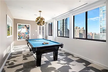 Rented by (Legacy) Elegran