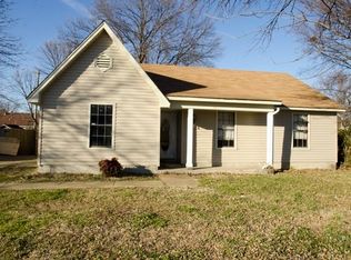 5970 Whisper Valley Dr, Memphis, TN 38141