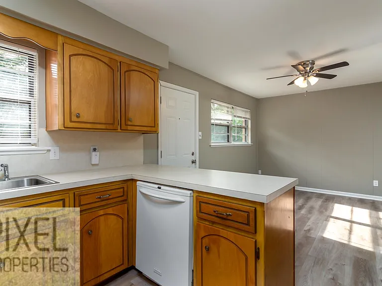 6 Eastbrook Cir — Photo 14