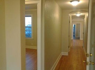 3057 N Troy St, Chicago, IL 60618