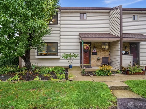 3322 Vanquil Trl, Dayton, OH 45449