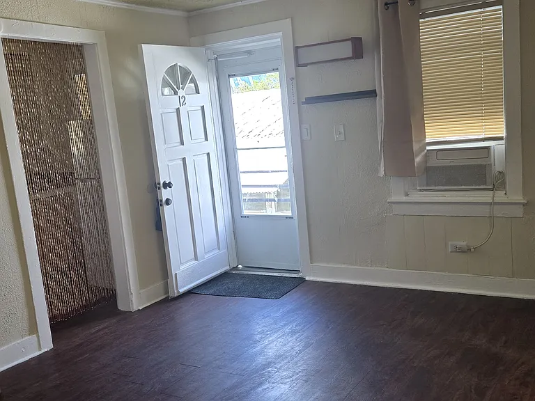 1836 Jackson St #12 — Photo 16