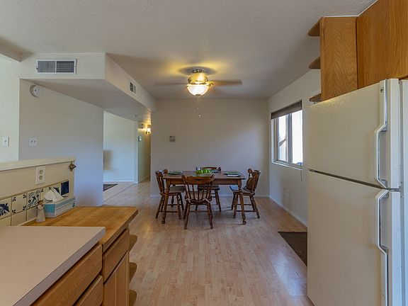 3rd image of 3034 Calle Caballero