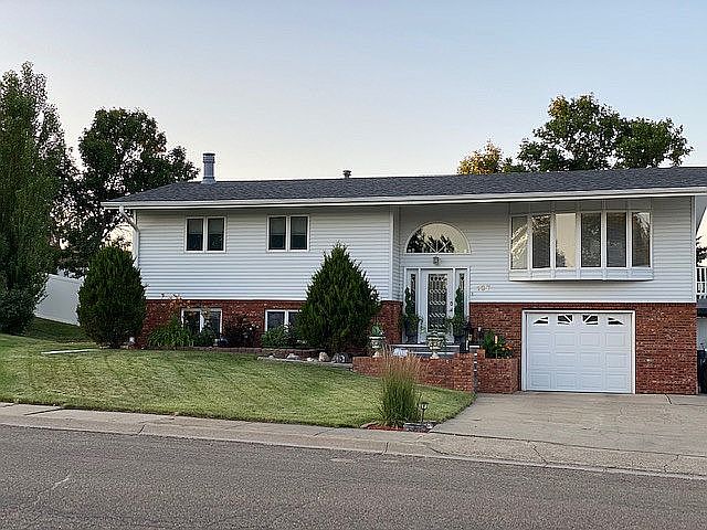 107 Juniper Ave Glendive Mt 59330 Zillow