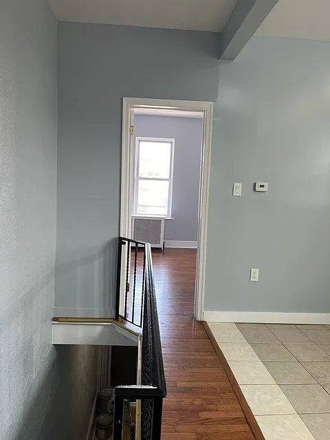 3 bed, 900 sqft, $1,350 — Photo 3