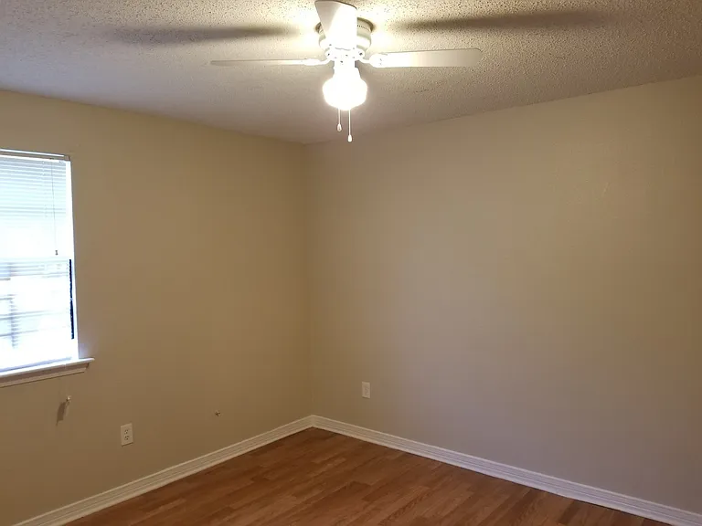 7854 Sand St — Photo 11