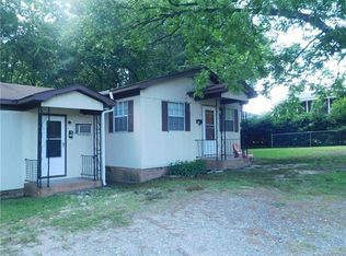 208 W Chestnut St APT A, Stanley, NC 28164
