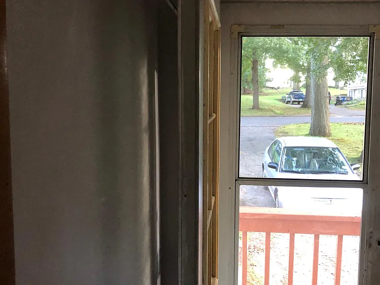 Wilson Ln — Photo 23