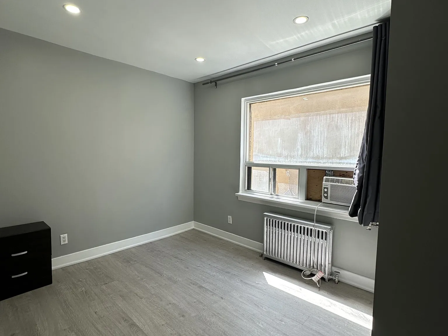 4 bed, $3,500 — Photo 3