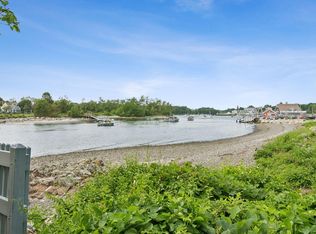 135 Ocean Ave #15, Kennebunkport, ME 04046
