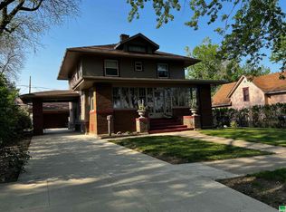 730 W Main St, Cherokee, IA 51012