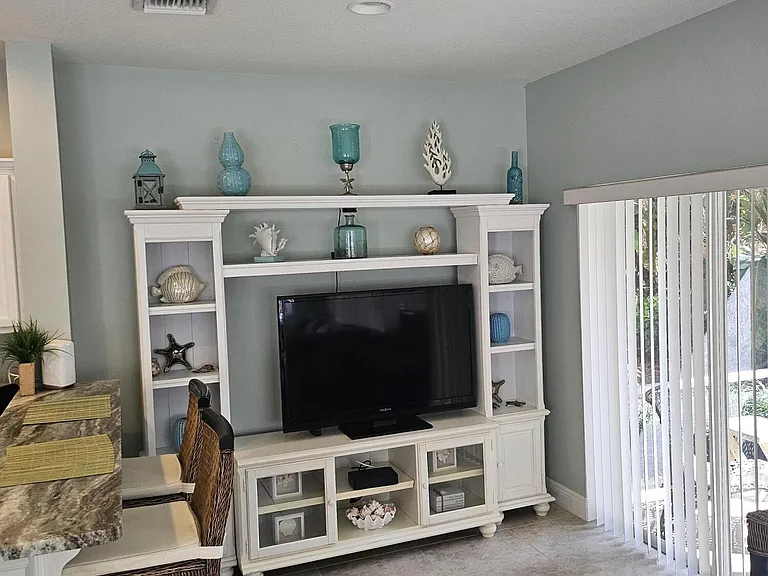 8227 Mulligan Cir #A — Photo 2