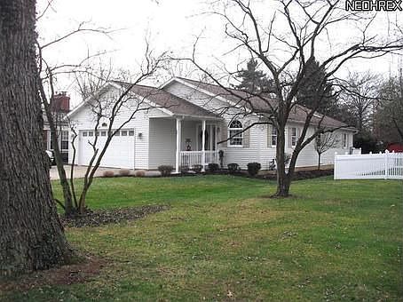 1st image of 1224 N Crater Ave