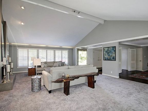 2nd image of 4140 Lagunita Ct