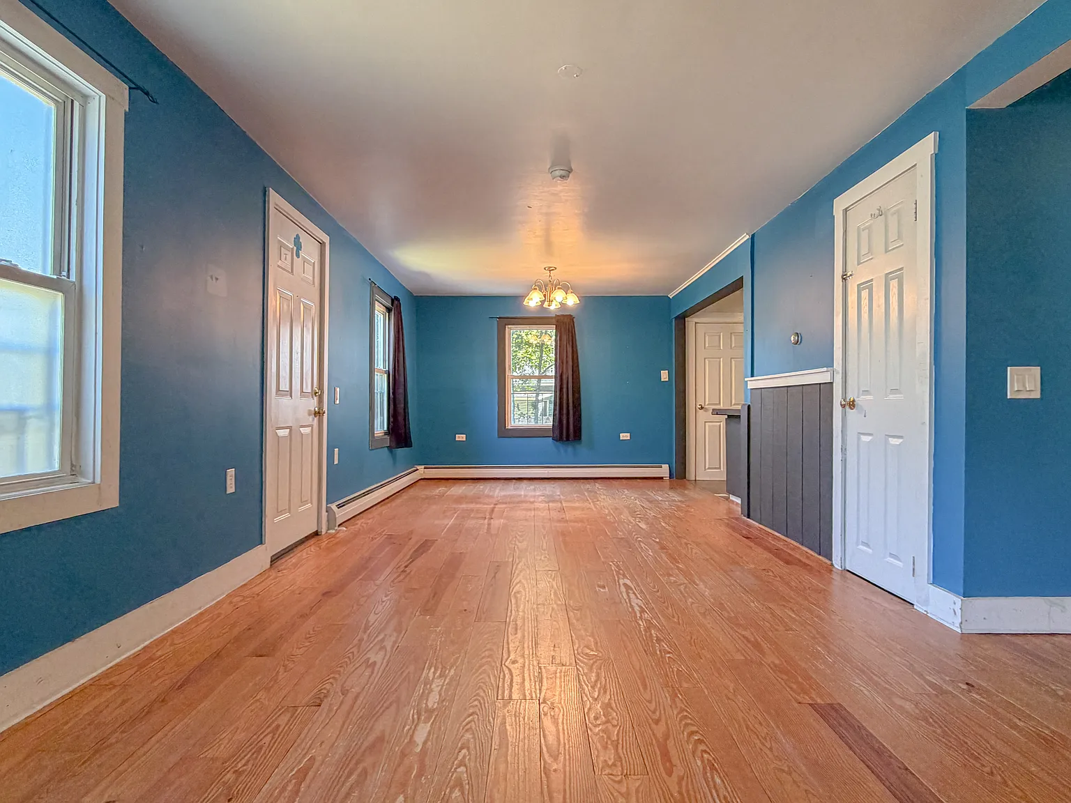 3 bed, 1068 sqft, $2,000 — Photo 4