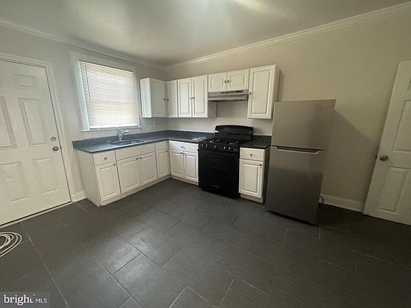 5th image of 5 S Conkling St