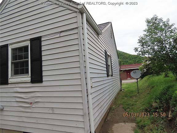 4th image of 13117 Maccorkle Ave