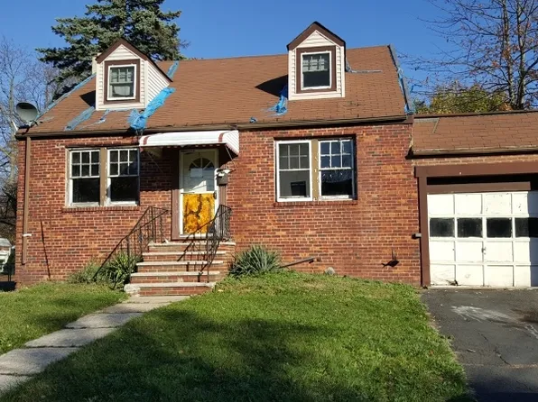 1 Normandy Pl, Roselle, NJ 07203