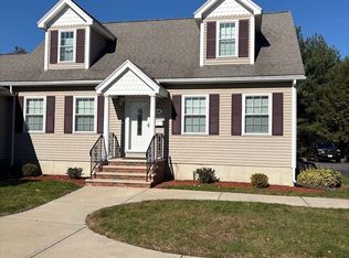 118 Prescott St UNIT 118, North Andover, MA 01845