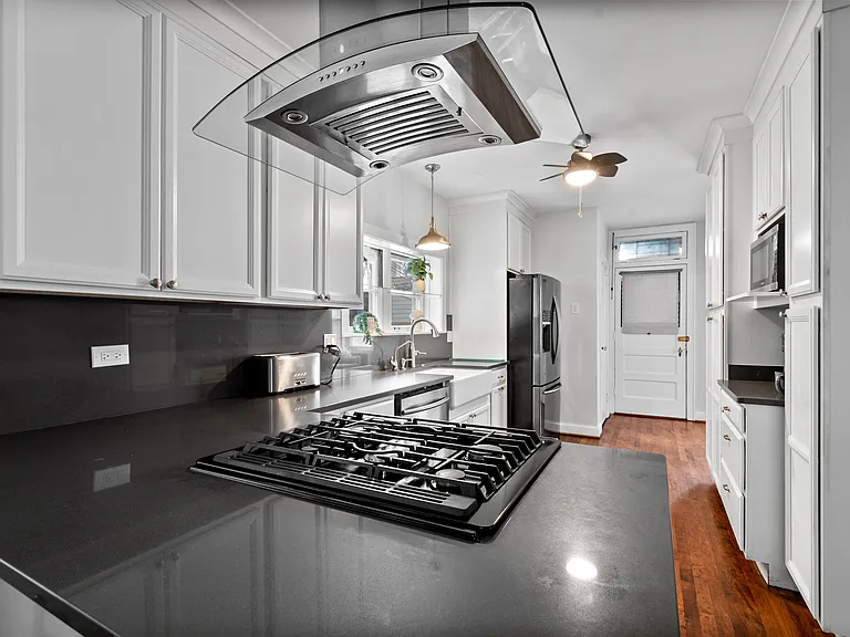 5507 N Artesian Ave #1 — Photo 12