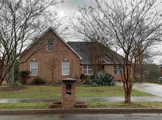 608 Bay Laurel Cir, Warner Robins, GA 31088