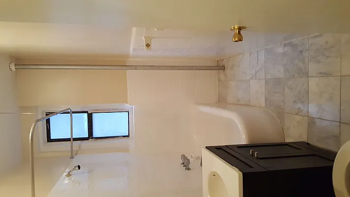 Rented by Lang Realty LLC | media 22