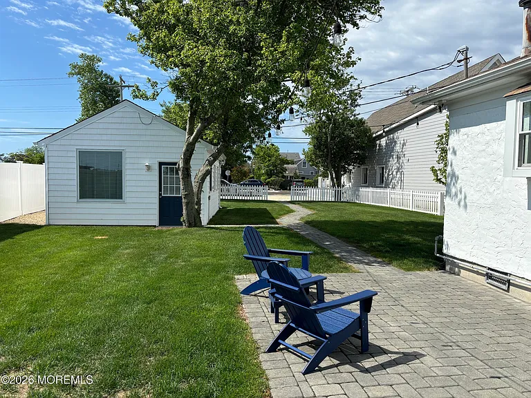 86 Bridge Ave — Photo 17