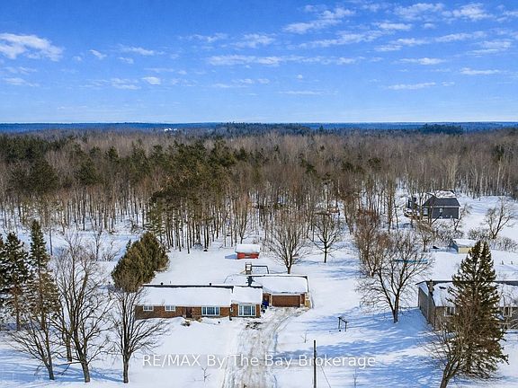 2nd image of 111 Balm Beach Rd E