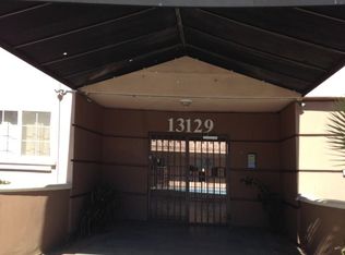 13129 Oxnard St, Van Nuys, CA 91401