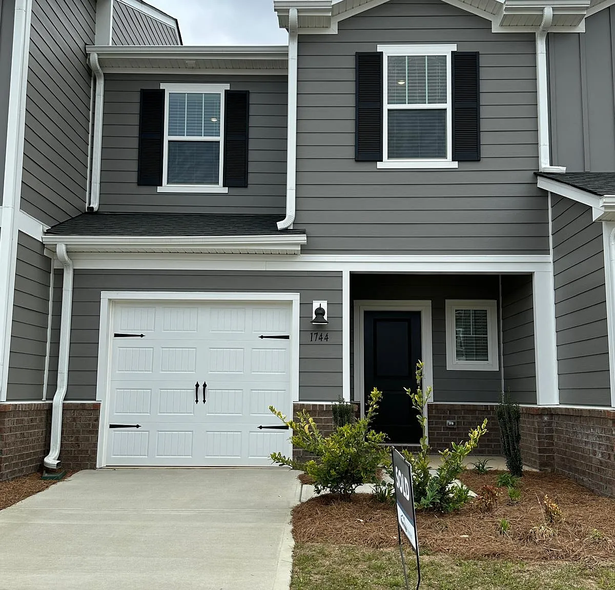 1744 Braemar Village Dr — Photo 1
