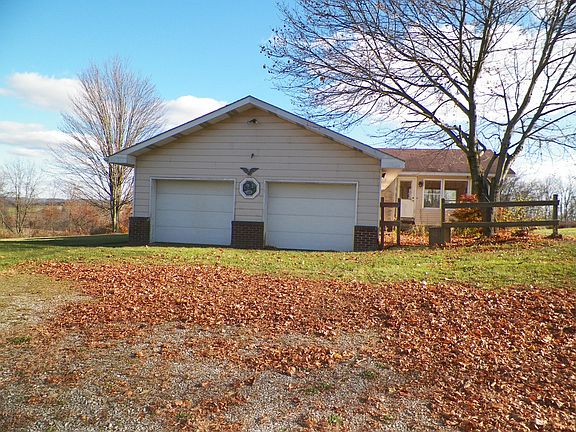5th image of 182 Hilldene Ln