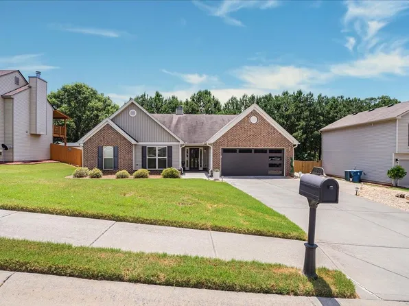 1780 Miller Springs Dr, Bethlehem, GA 30620