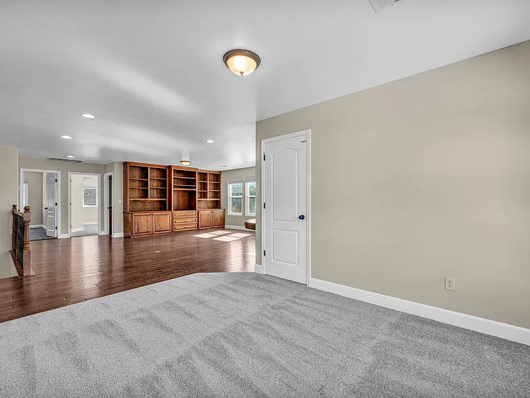 2425 Crooked Canyon Ct — Photo 41