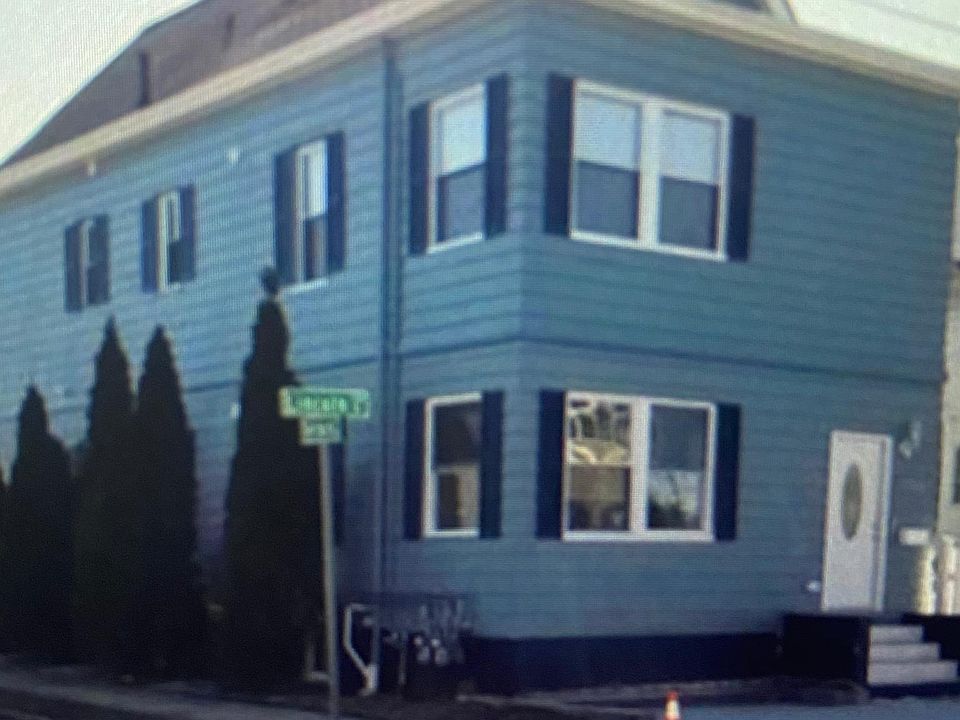 1st image of 134 Lincoln Pl #1