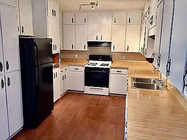 4th image of 202 Lawler Ave