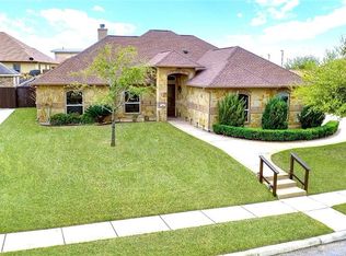 141 Lauren Ct, La Vernia, TX 78121