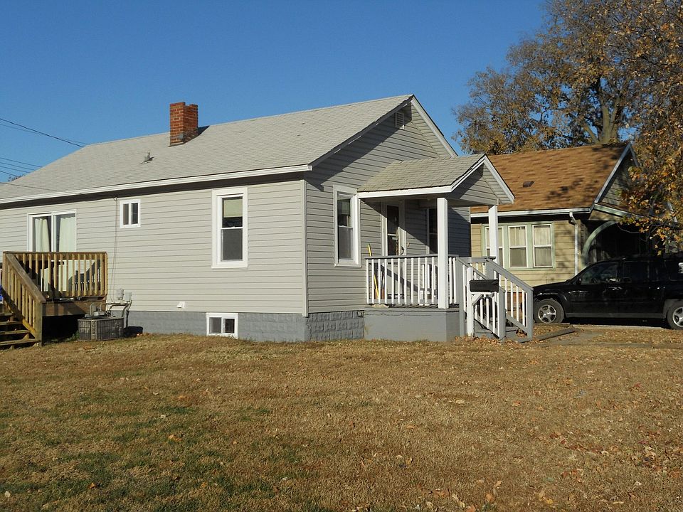 2nd image of 212 Kingshighway