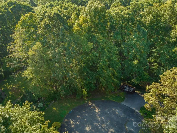 172 Doverstone Ct, Lexington, NC 27292