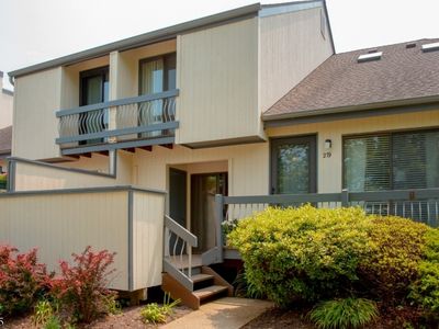 279 Crabtree Ct, Basking Ridge, NJ, 07920