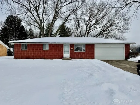3312 Hazelpark Pl, Dayton, OH 45406