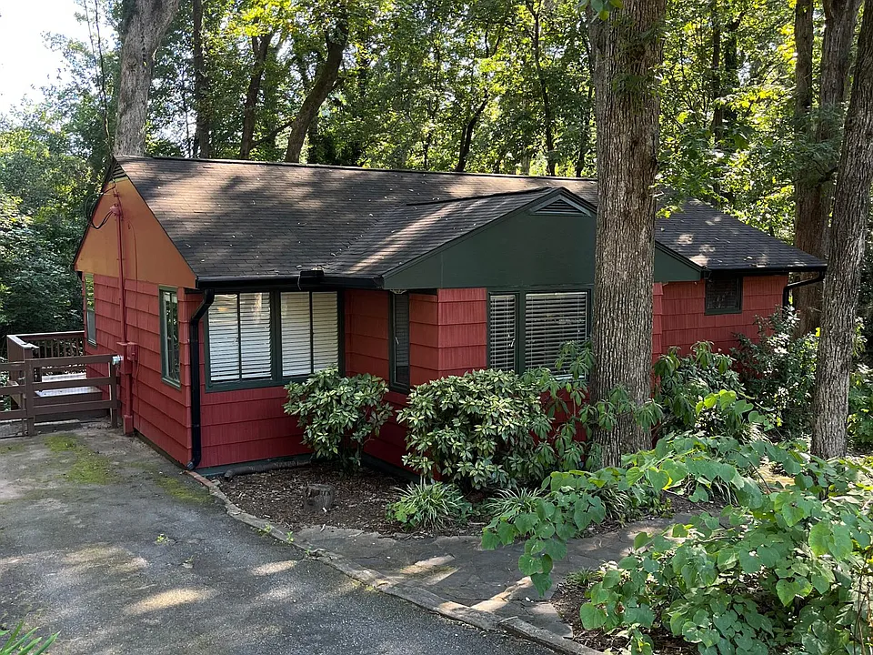 194 Habersham Dr
