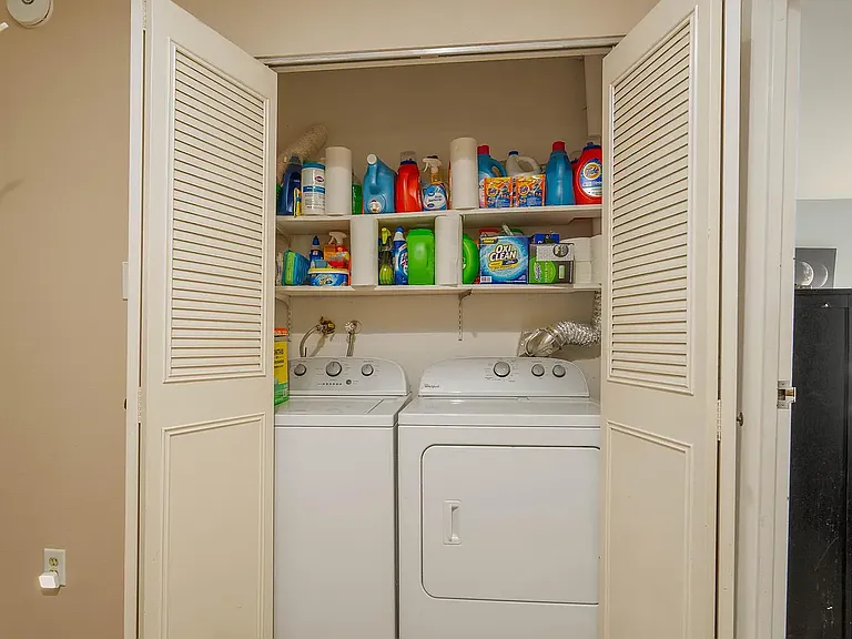 1720 Julie Ct — Photo 15