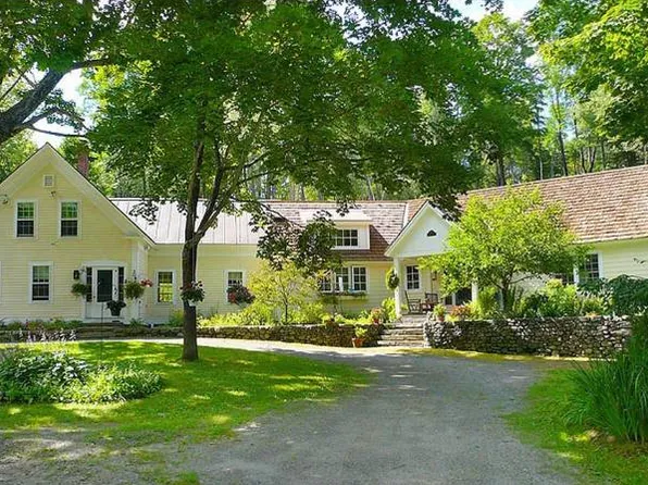 26 Parker Rd, Brookline, VT 05345