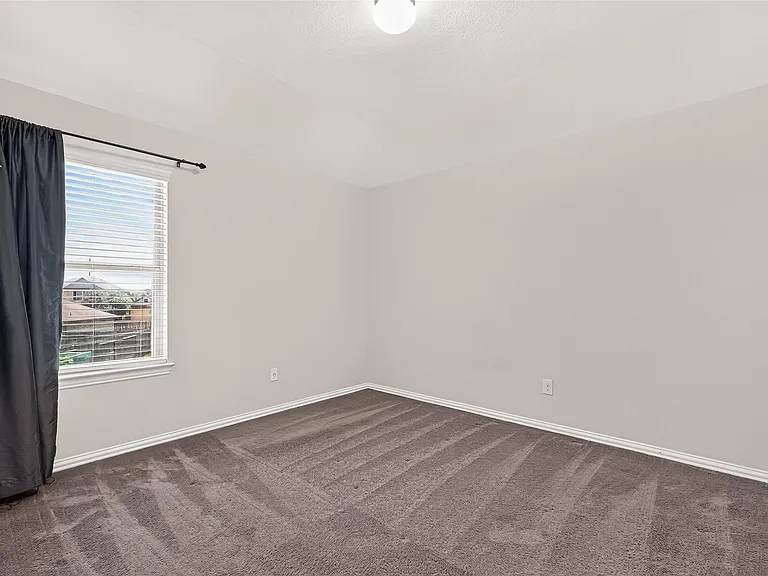 20223 Highfield Park Dr — Photo 22