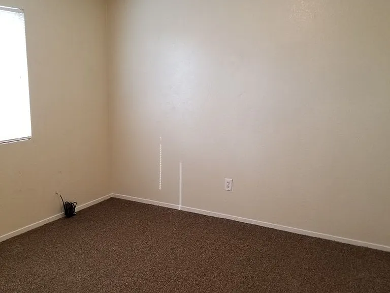 1011 Padre St. #A - Townhouse Style Apartment — Photo 8