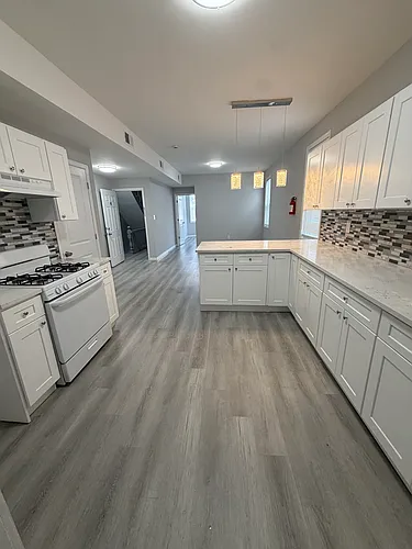 264 9th Ave Photo 1