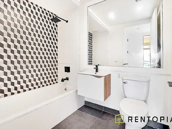 5th image of 1875 Atlantic Ave #402H