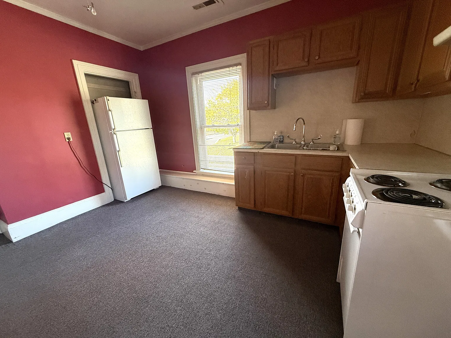 2 bed, 1020 sqft, $1,695 — Photo 3