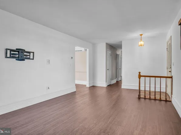 12 Mark Cir, Carlisle, PA 17013